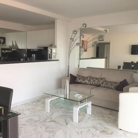 Appartement F3 Vue Mer Et Croisette Cannes Exteriér fotografie
