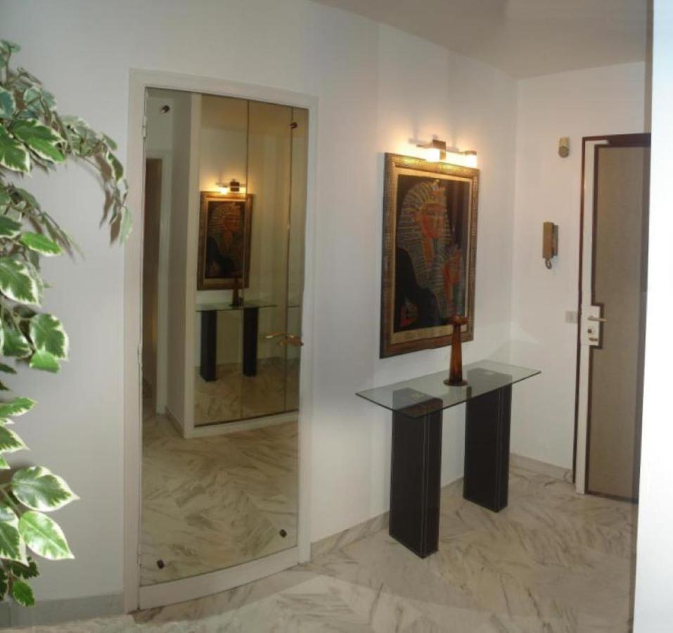 Appartement F3 Vue Mer Et Croisette Cannes Exteriér fotografie